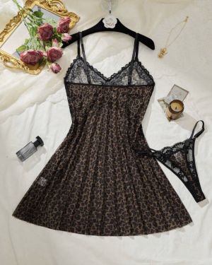 Set de 2 piezas con estampado de leopardo negro y encaje
